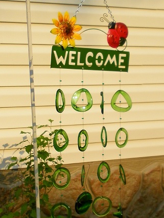 Sunflower & Ladybug Welcome with Green Rings Glass Wind Chimes