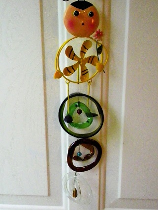Spinning Bee - Glass Wind Chimes