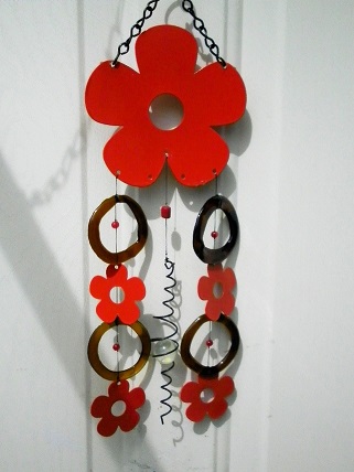 Red Flowers with Brown Rings - Glass Wind Chimes