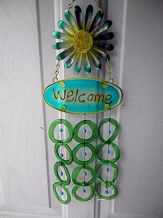 Welcome Green Flowers with Green Rings - Glass Wind Chimes